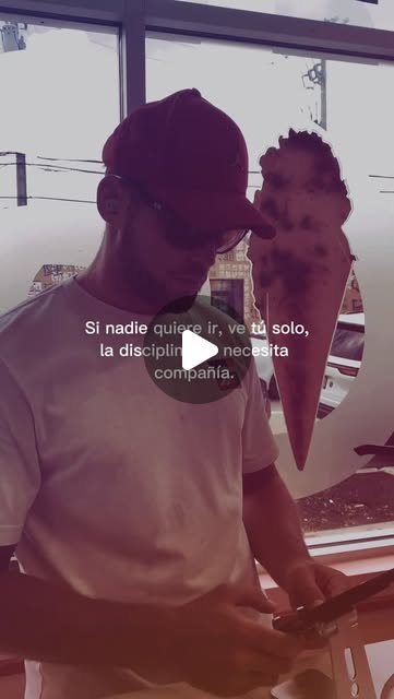 Cover de Instagram: Curiosamente cuando te pones en preferente tu vida cambia 🧠.
